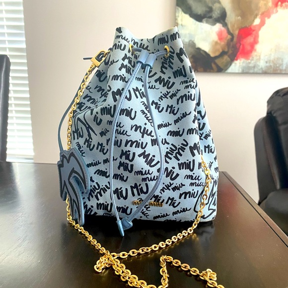 MIU MIU Bucket Bag - Picture 1 of 7